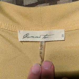 comme toi Tops - Mustard yellow work blouse comme toi Tops - Mustard yellow work blouse